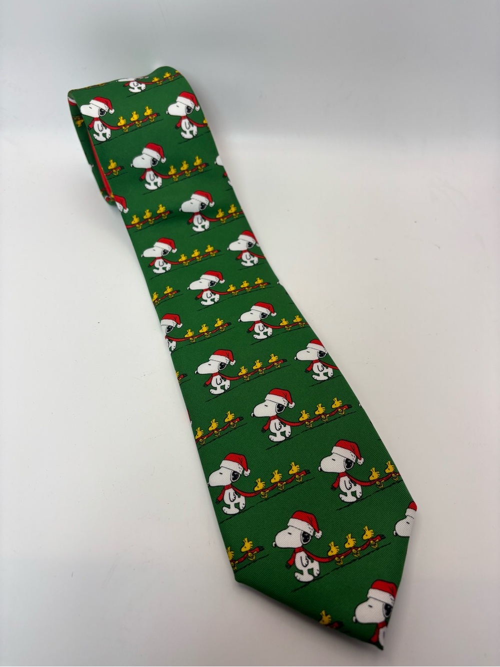 Peanuts Green Snoopy & Woodstock Holiday Tie